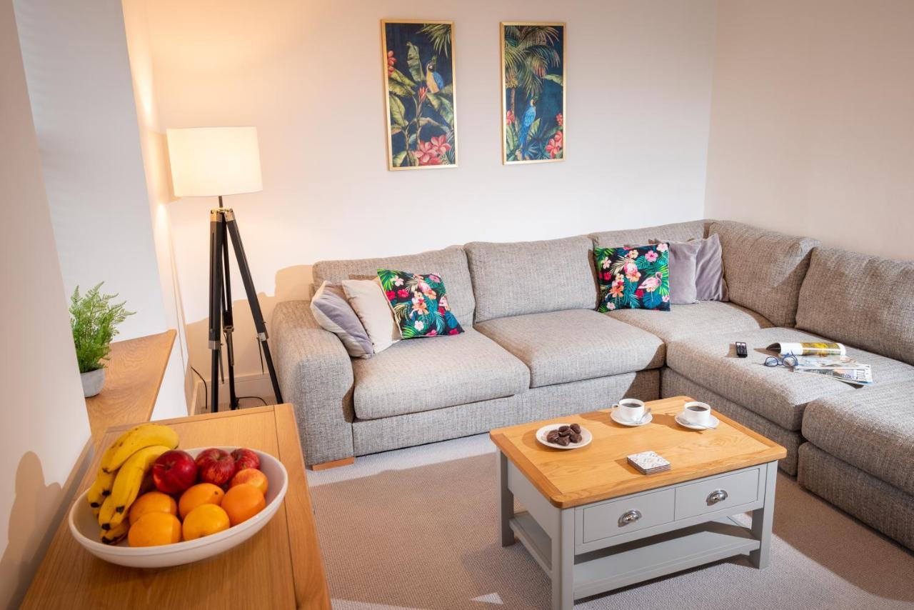 Lola's Loft With Views - - Pet Friendly